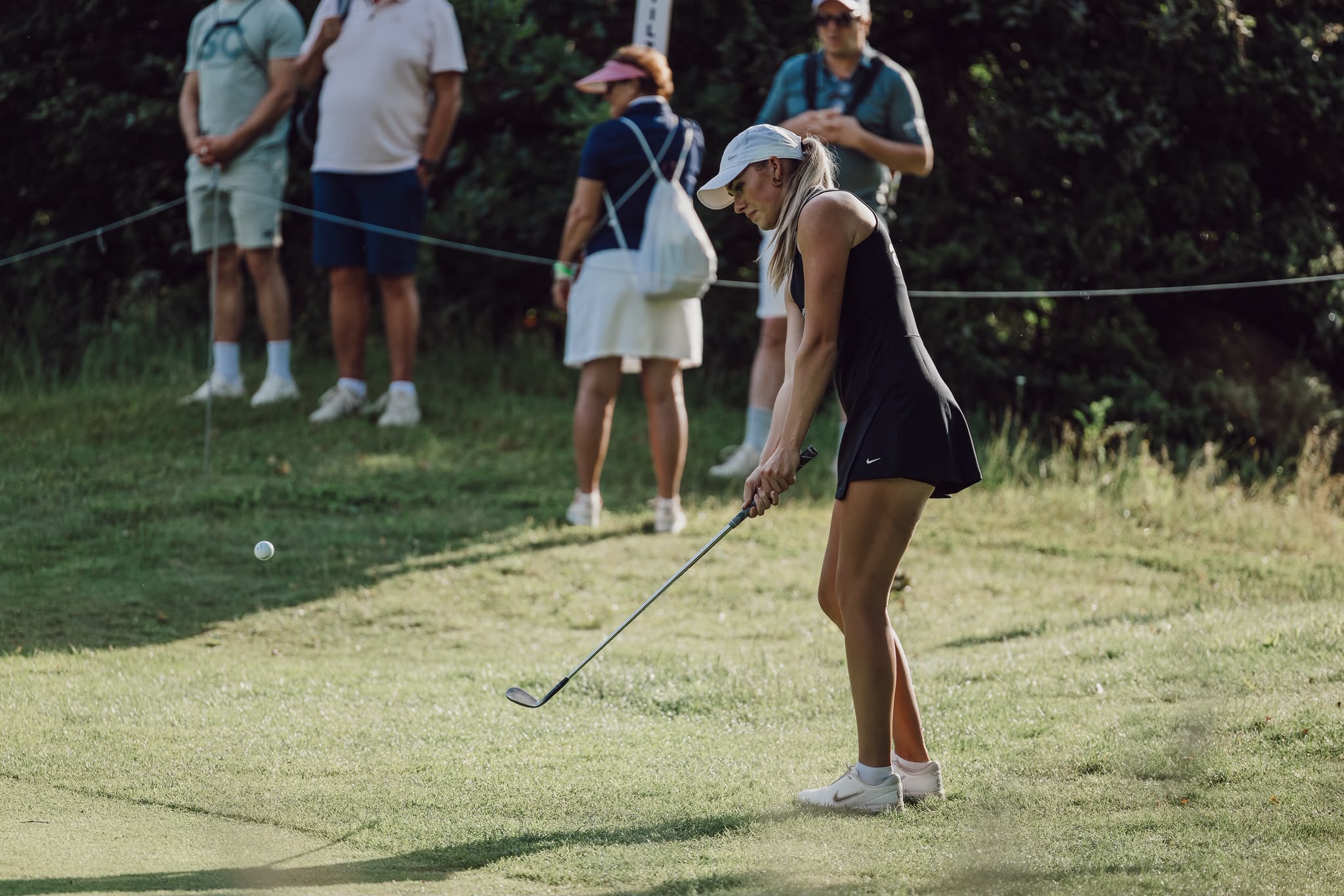 Noa van Beek lining up her next shot